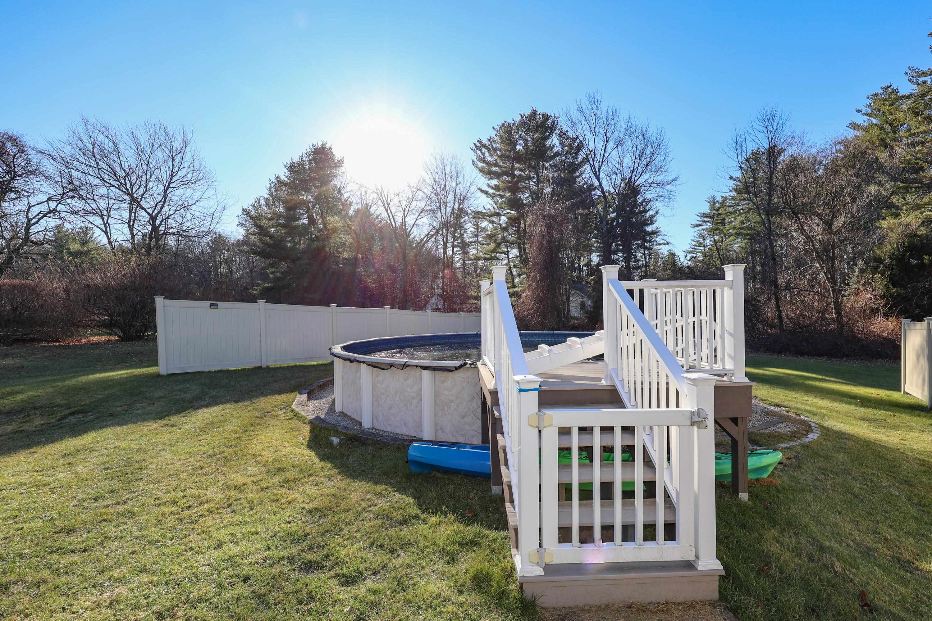 27 Juniper Drive Bedford, NH 03110 - Photo 7 of 40