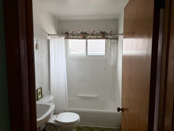 $189,900 | 3311 Whistle Lane, Two Rivers, WI 54241