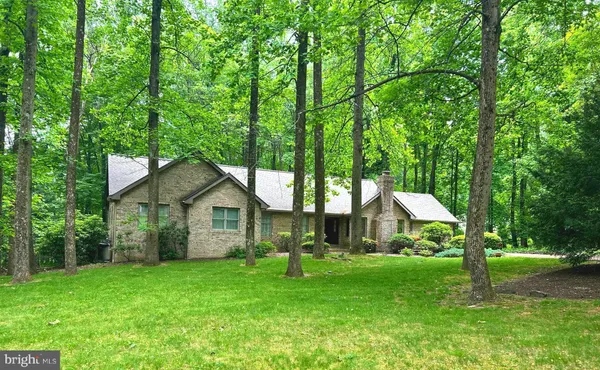 $545,000 | 36 Crestview Drive, Fleetwood, PA 19522