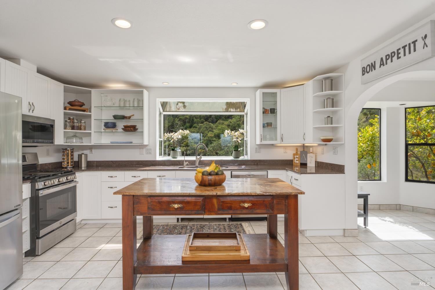 1455 Oak Knoll Road Ukiah, CA 95482 - Photo 12 of 54 Updated appliances and paint.