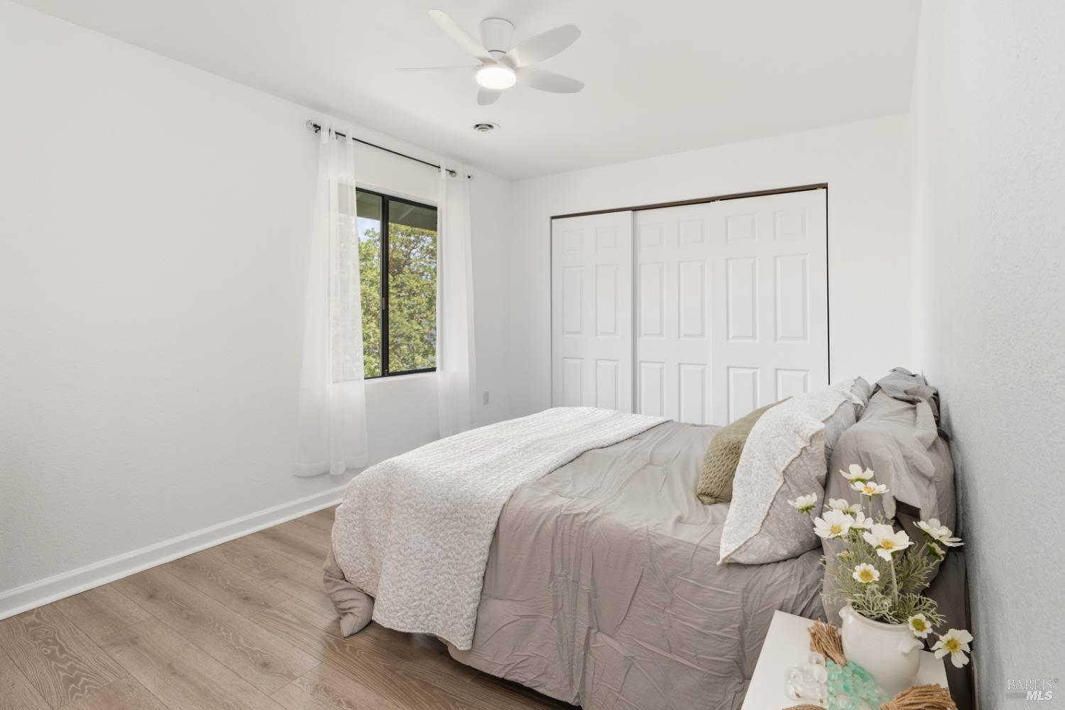 1455 Oak Knoll Road Ukiah, CA 95482 - Photo 15 of 54 NorthEast facing upstairs bedroom.