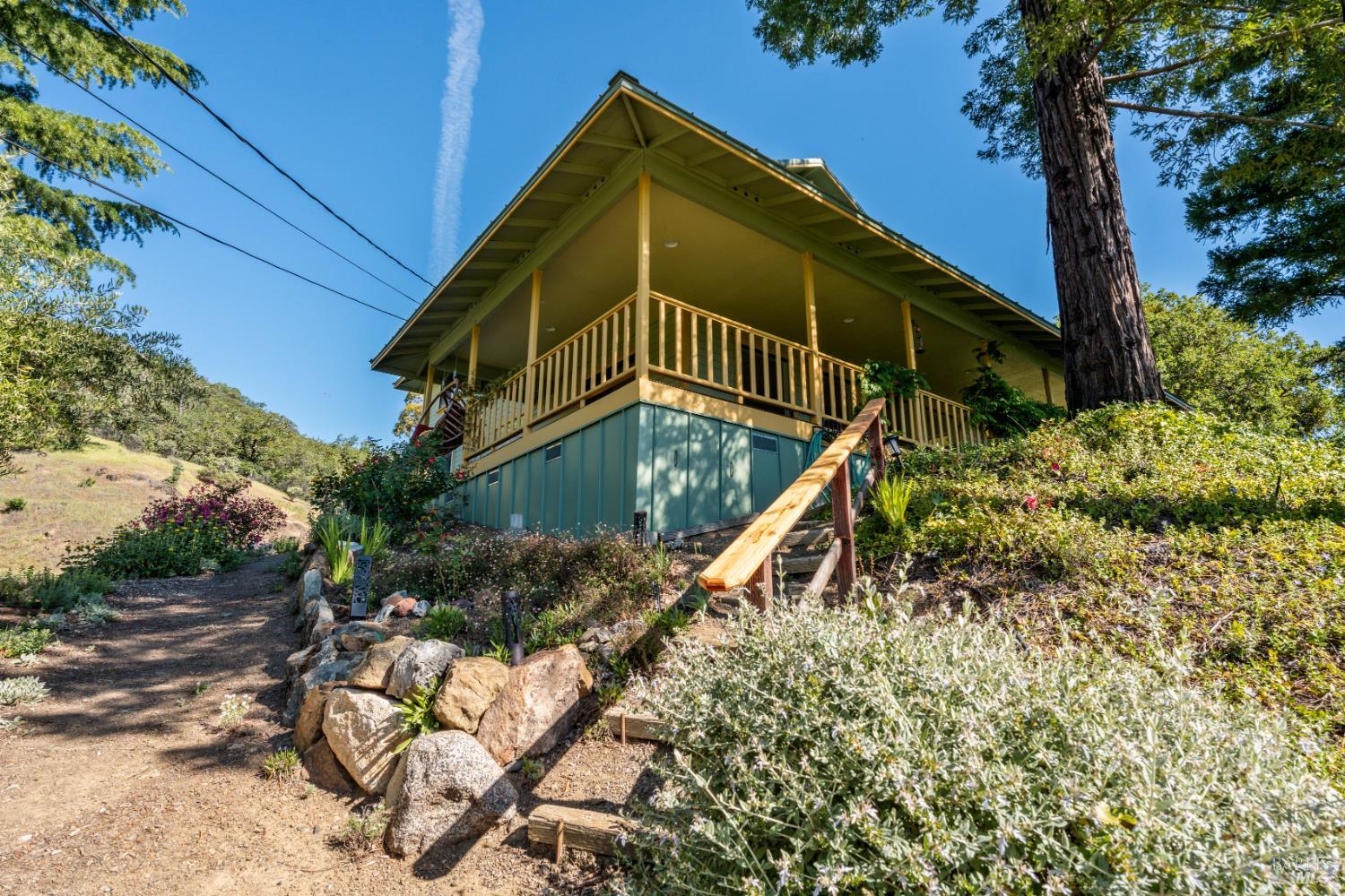 1455 Oak Knoll Road Ukiah, CA 95482 - Photo 47 of 54
