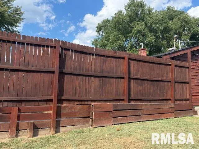 $165,000 | 601 Marteeny Street, Mount Vernon, IL 62864