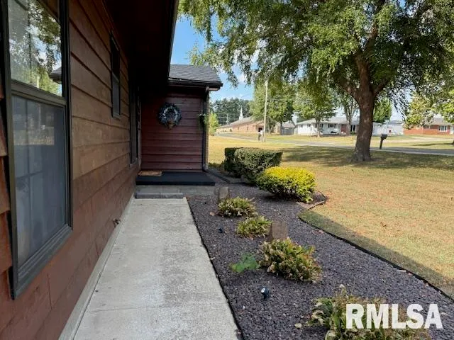 $165,000 | 601 Marteeny Street, Mount Vernon, IL 62864