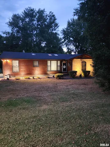 $165,000 | 601 Marteeny Street, Mount Vernon, IL 62864