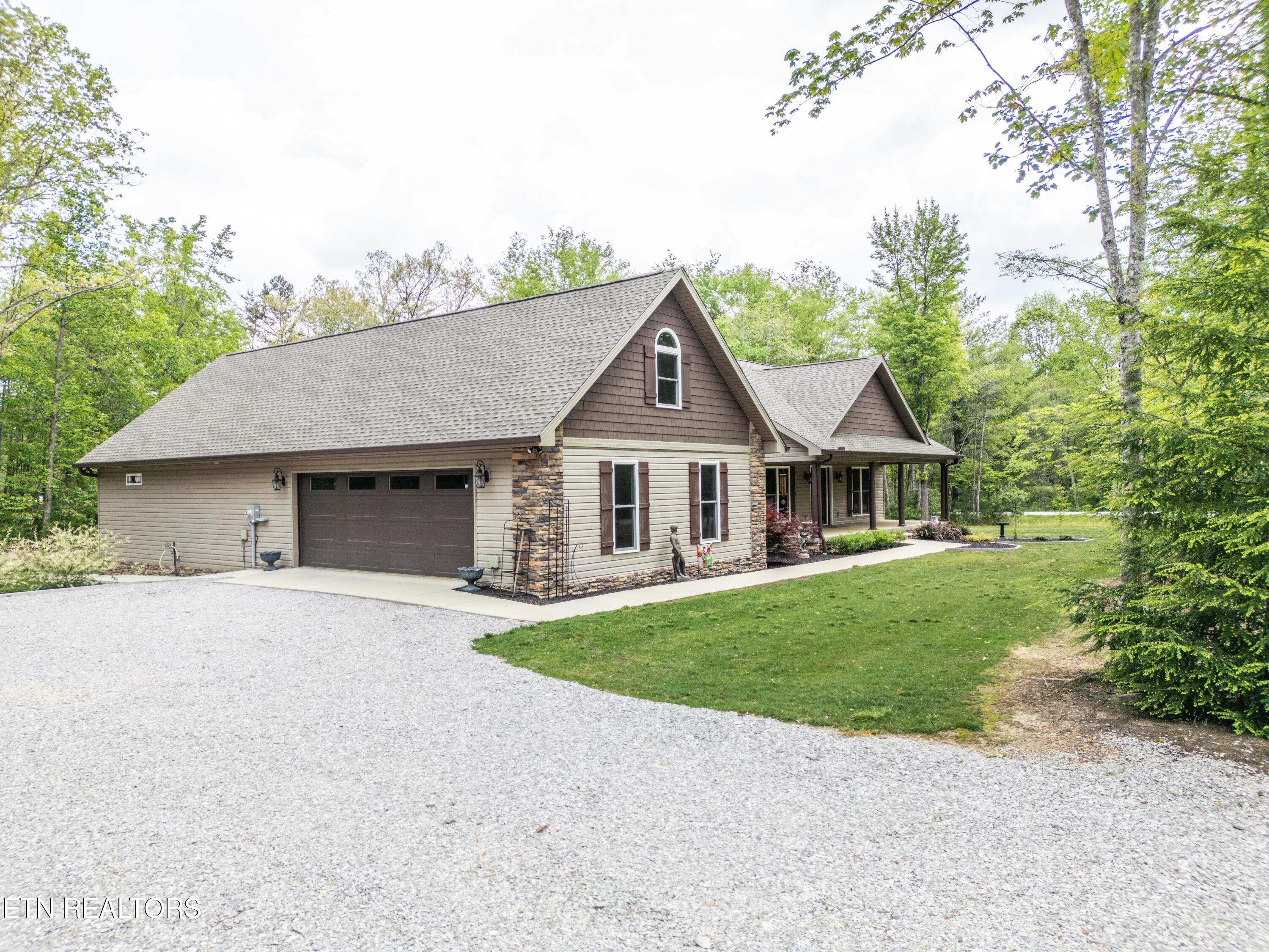 300 East Cove Road Monterey, TN 38574 - Photo 5 of 35 DJI_0322