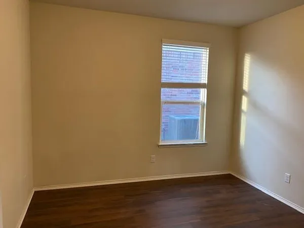 $2,000 | 1720 Gayla Creek Drive, Little Elm, TX 75068