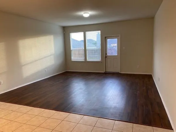 $2,000 | 1720 Gayla Creek Drive, Little Elm, TX 75068