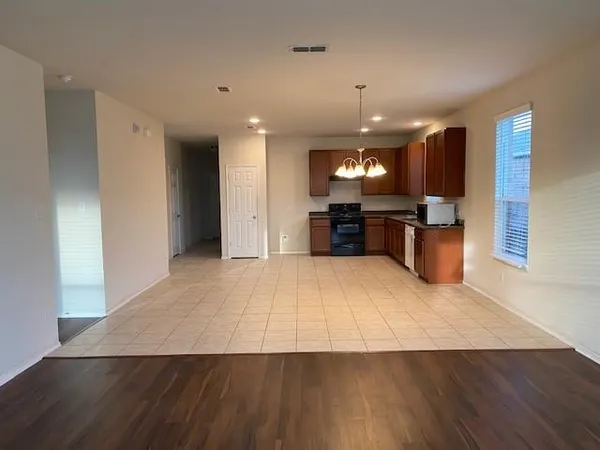 $2,000 | 1720 Gayla Creek Drive, Little Elm, TX 75068