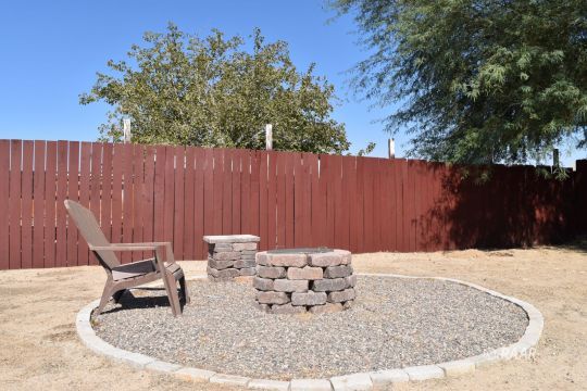 718 West Haloid Avenue Ridgecrest, CA 93555 - Photo 23 of 24 swimming pool view with a seating space