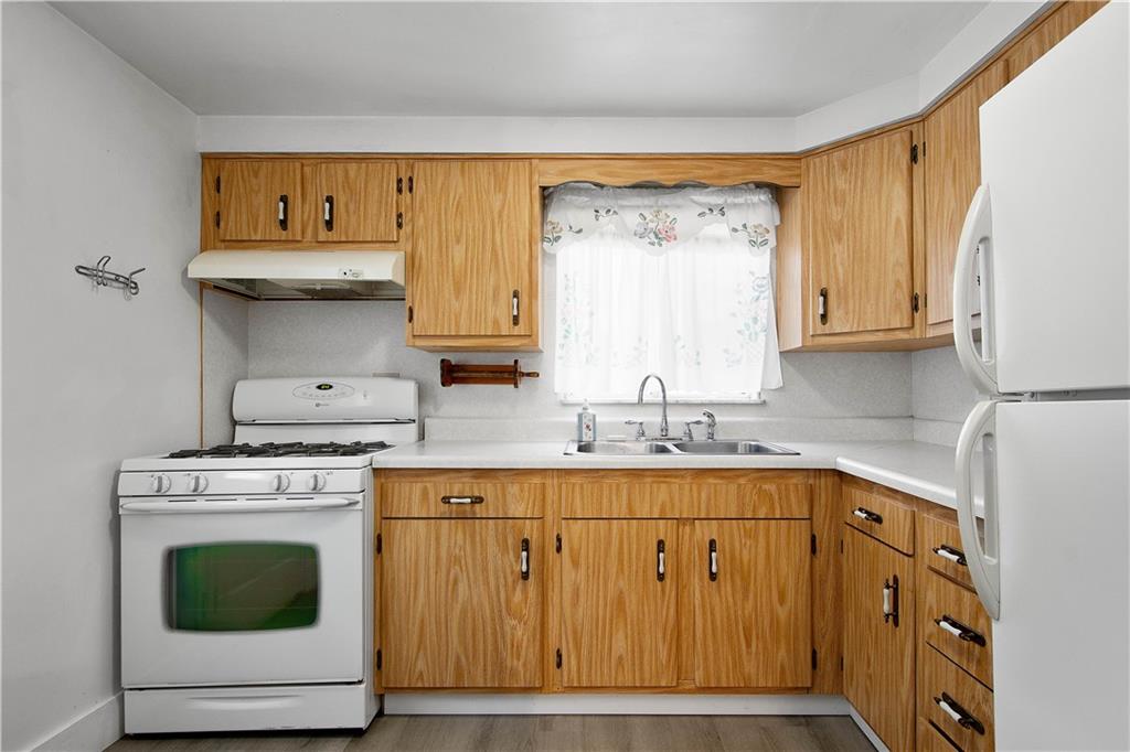 53 Sycamore Street Ellsworth, PA 15331 - Photo 7 of 28 Gallery Image 7