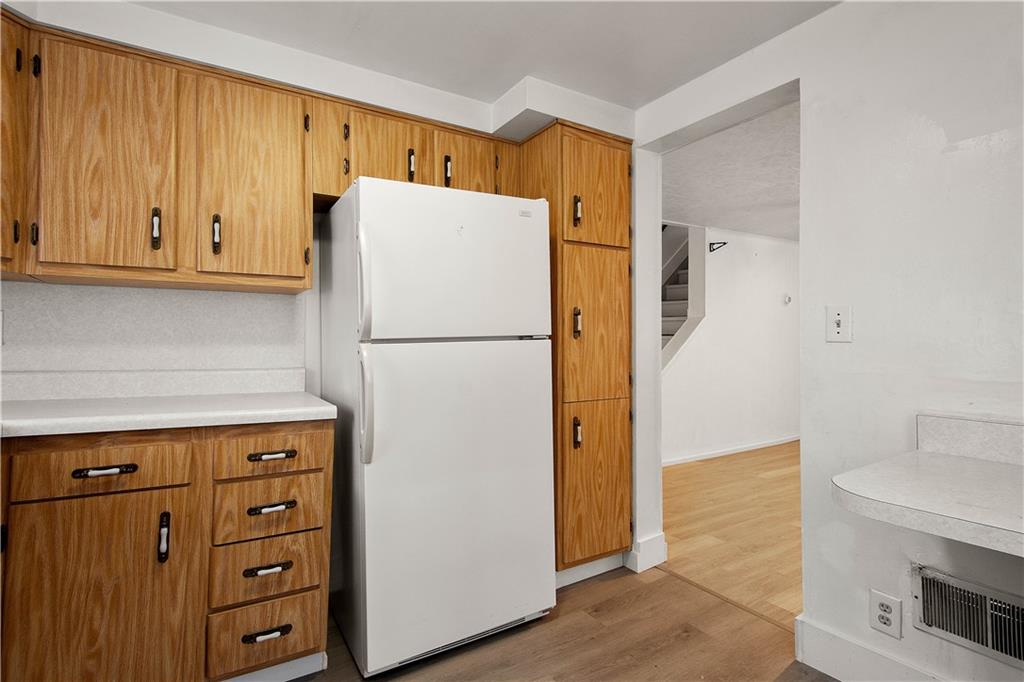 53 Sycamore Street Ellsworth, PA 15331 - Photo 8 of 28 Gallery Image 8