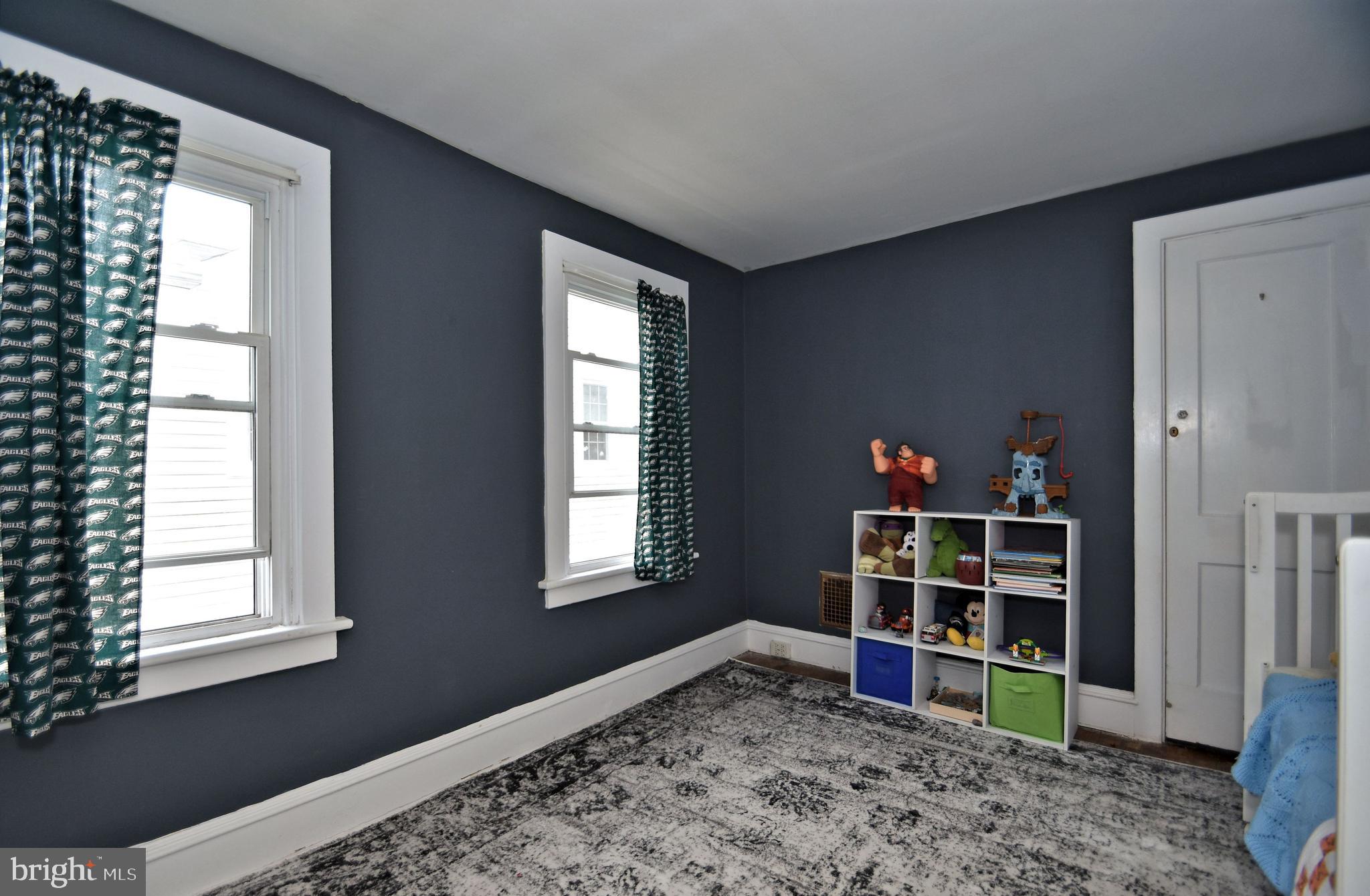 331 Oak Road Glenside, PA 19038 - Photo 13 of 25 Gallery Image 13