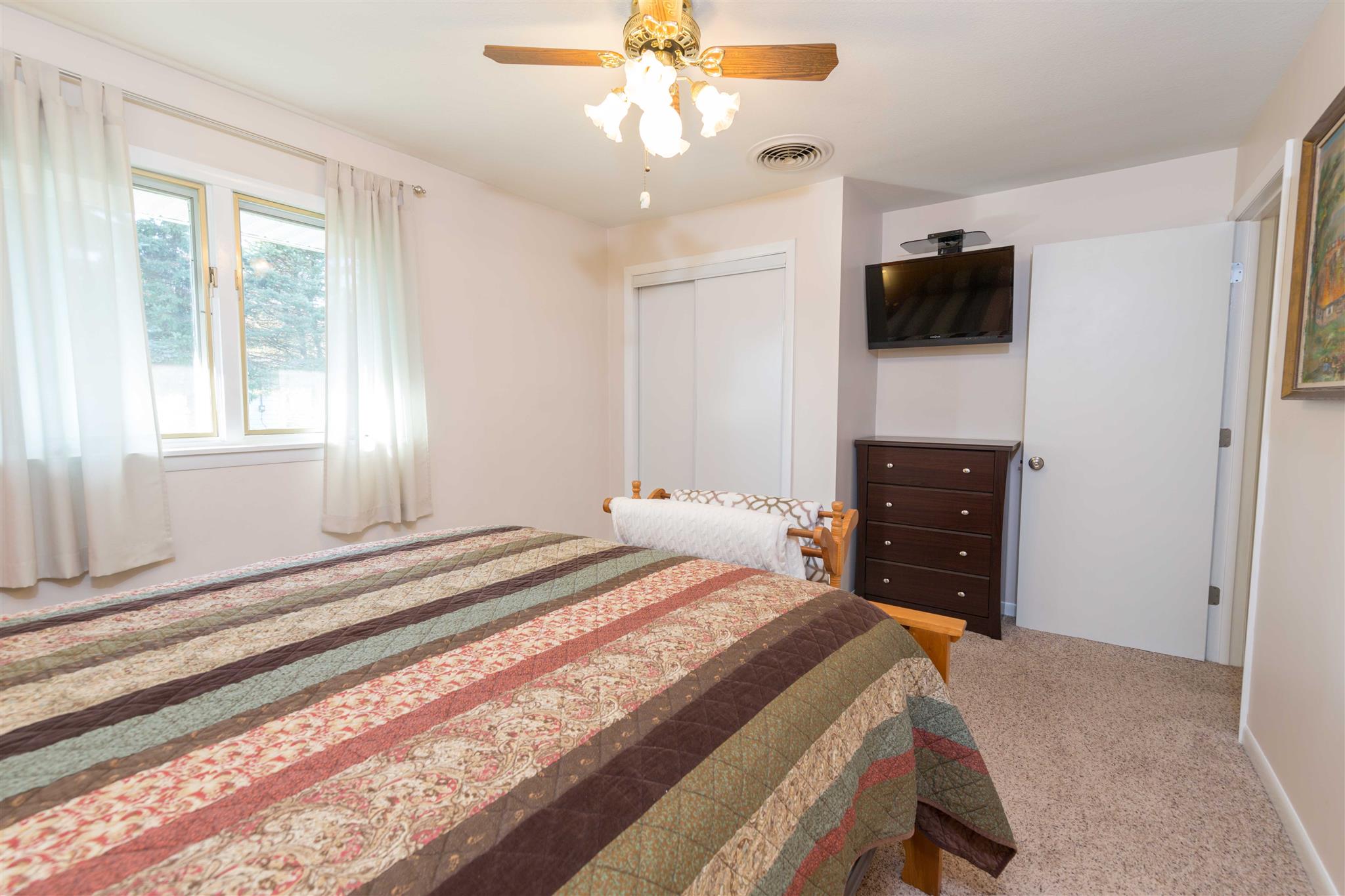 23765 Brick Road South Bend, IN 46628 - Photo 13 of 28