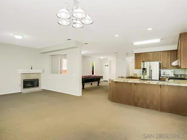 $1,075,000 | 460 Chardonnay Court, San Marcos, CA 92069