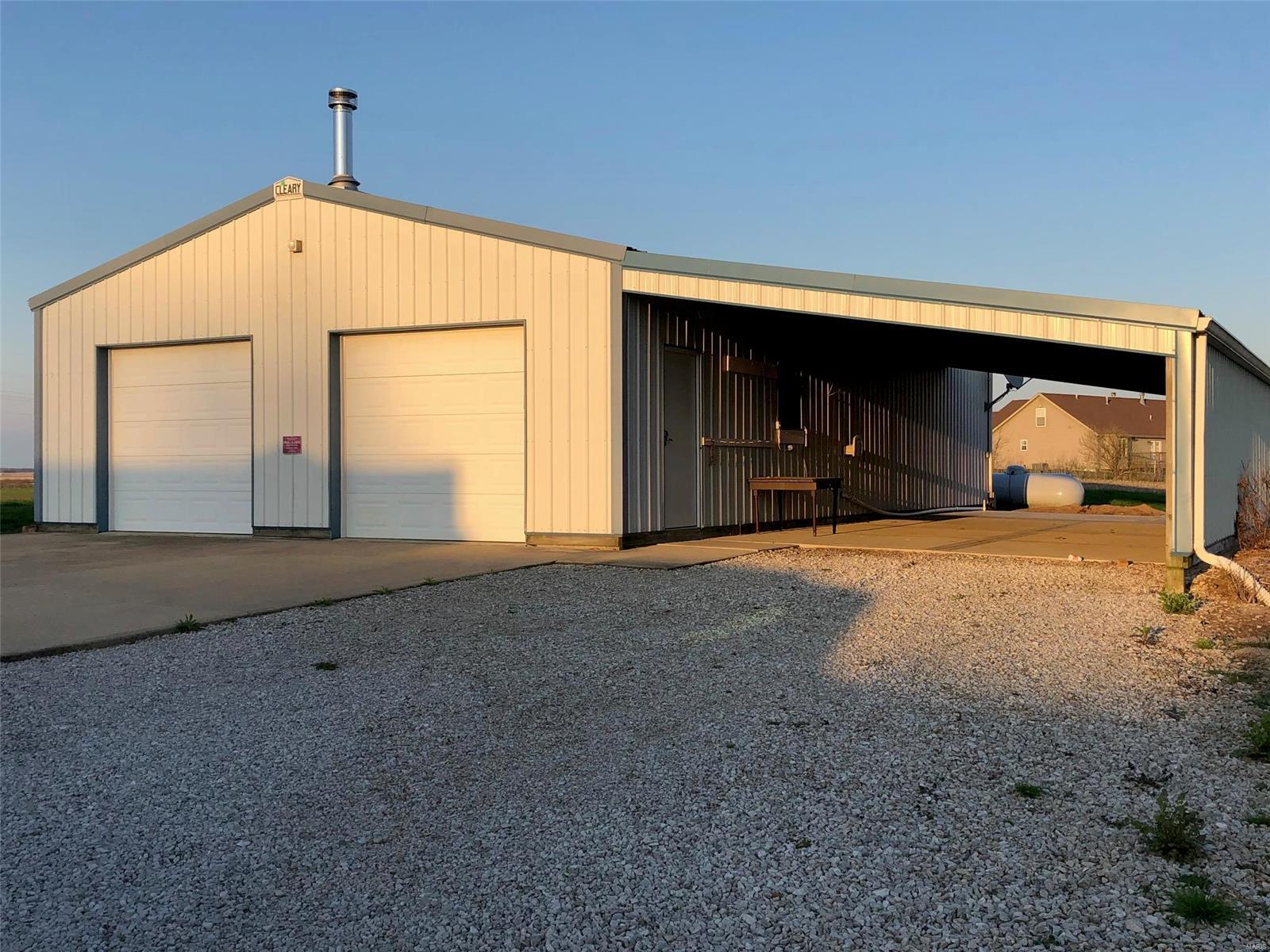 14026 Pocahontas Road Pocahontas, IL 62275 - Photo 17 of 23 Gallery Image 17