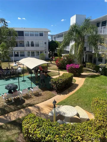$1,550 | 15600 Northeast 6th Avenue, Unit 29A, Miami, FL 33162