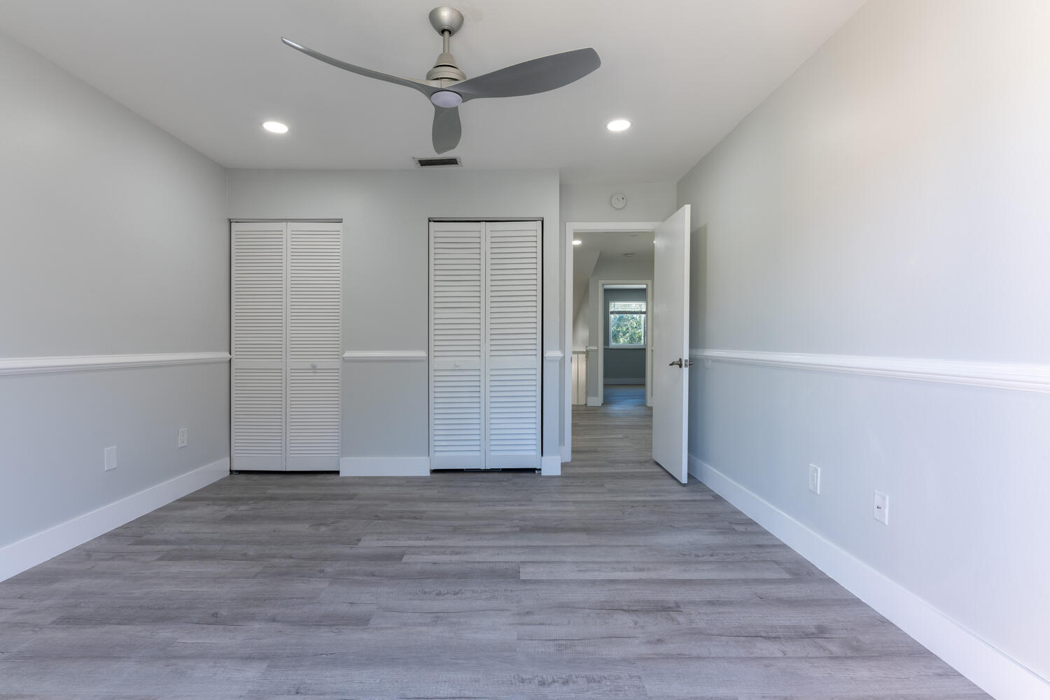 20990 Estada Lane Boca Raton, FL 33433 - Photo 18 of 29 20990 Estada Ln Boca Raton FL-large-017-