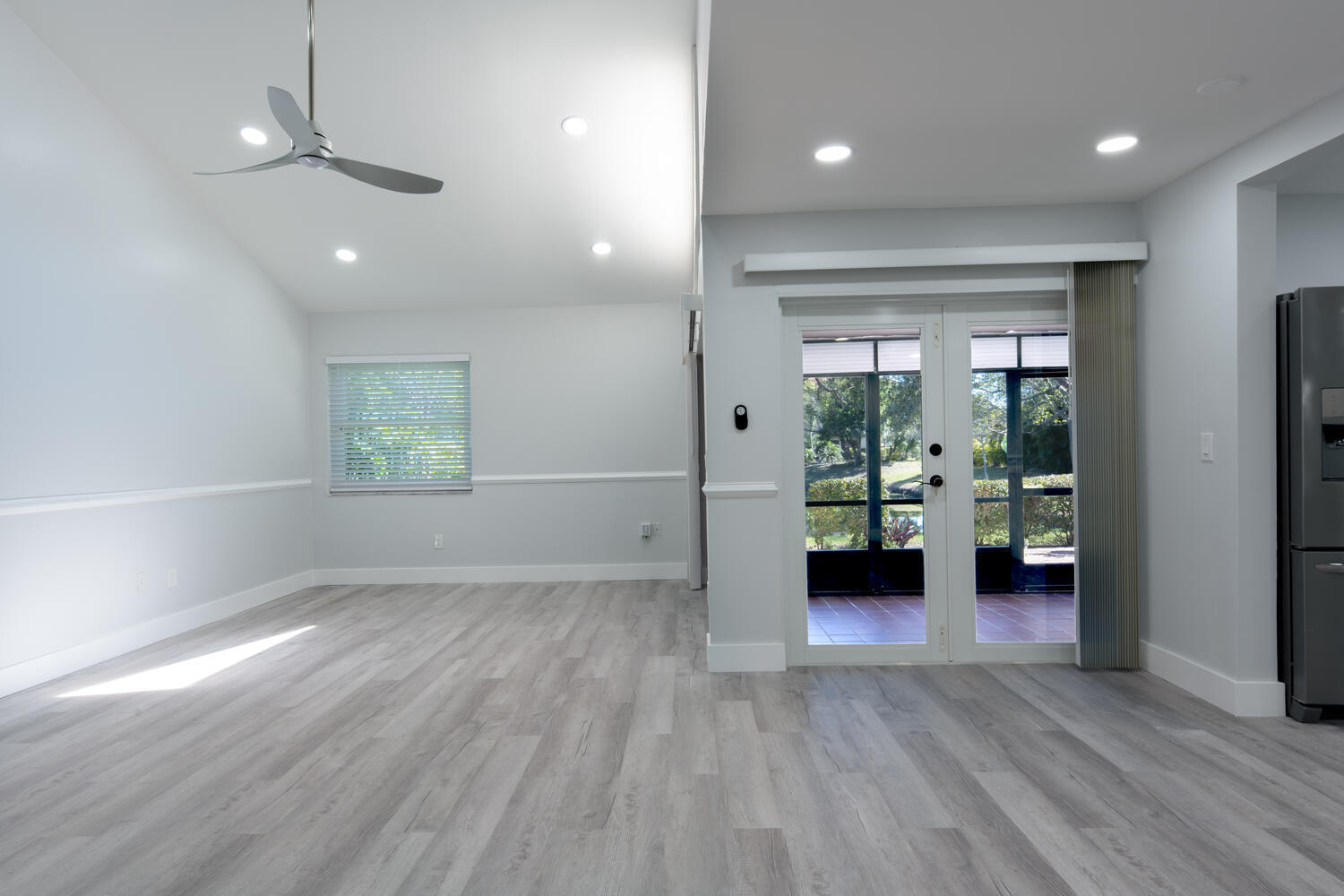 20990 Estada Lane Boca Raton, FL 33433 - Photo 7 of 29 20990 Estada Ln Boca Raton FL-large-026-