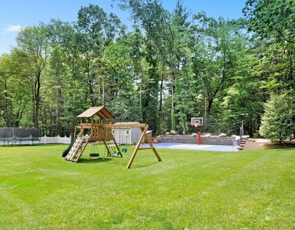 309 Lindsay Pond Road Concord, MA 01742 - Photo 36 of 38 Gallery Image 36