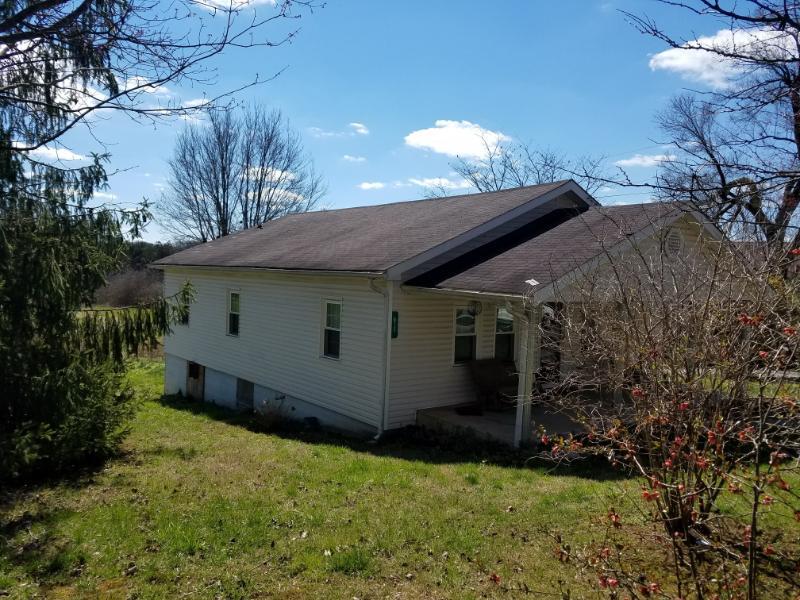 817 Sharps Chapel Road Sharps Chapel, TN 37866 - Photo 4 of 12 side of home