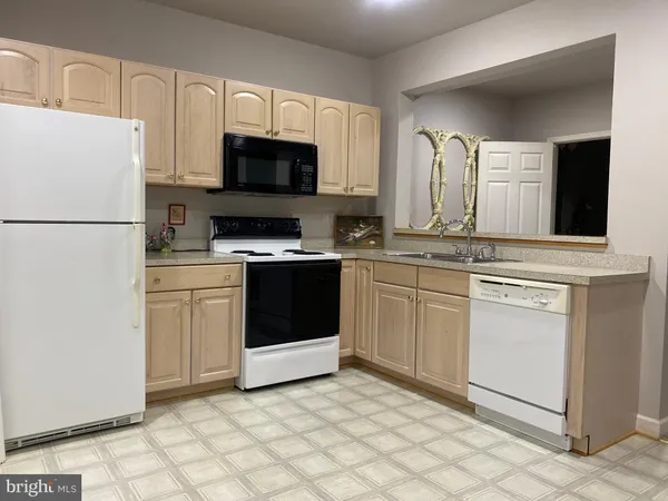 $3,500 | 2055 Freeman Drive, Amissville, VA 20106