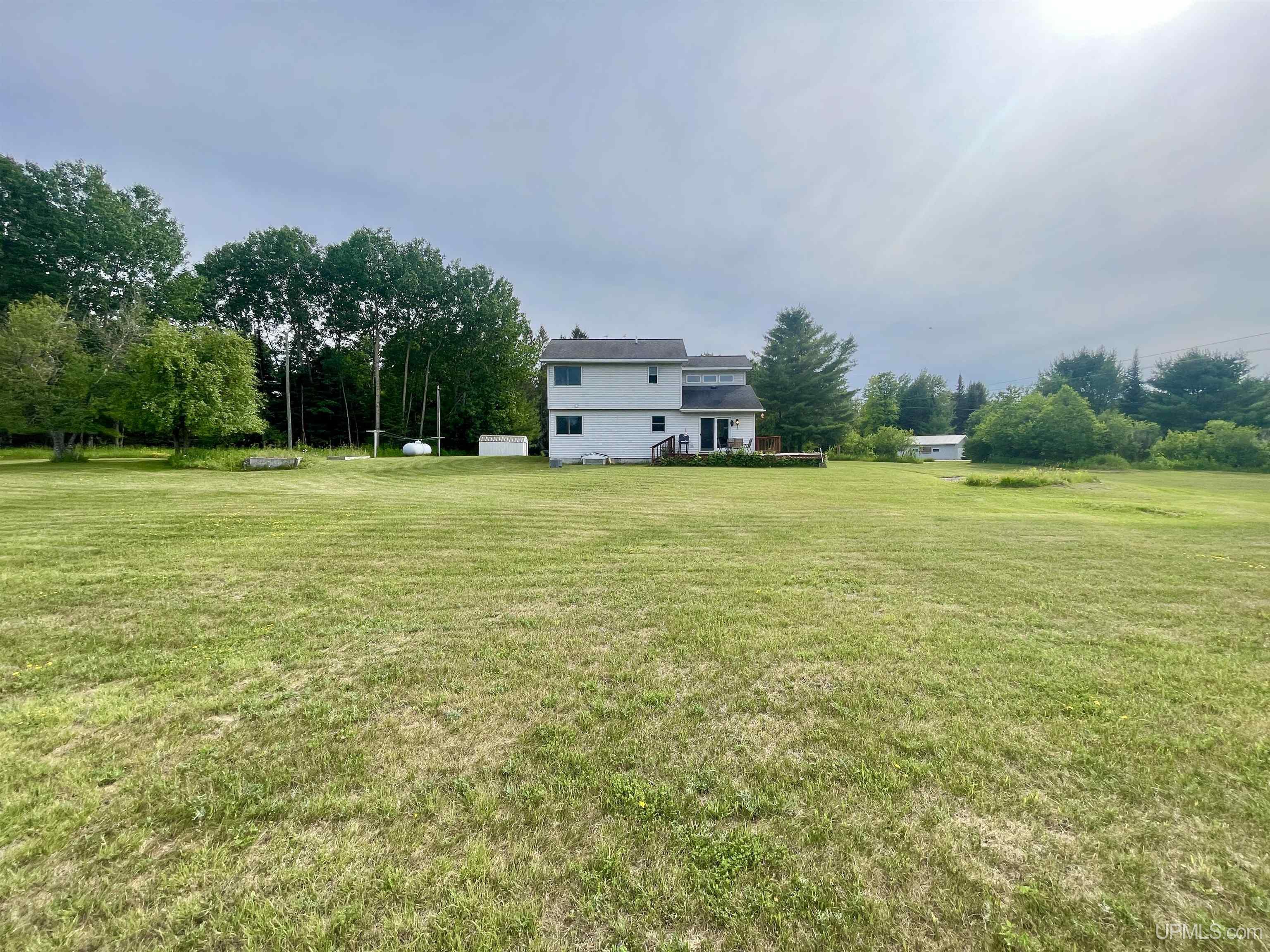 10874 South 75 Road Rapid River, MI 49878 - Photo 3 of 22 Gallery Image 3
