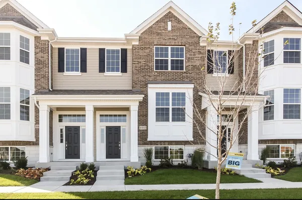 $3,600 | 4443 Monroe Court, Naperville, IL 60564
