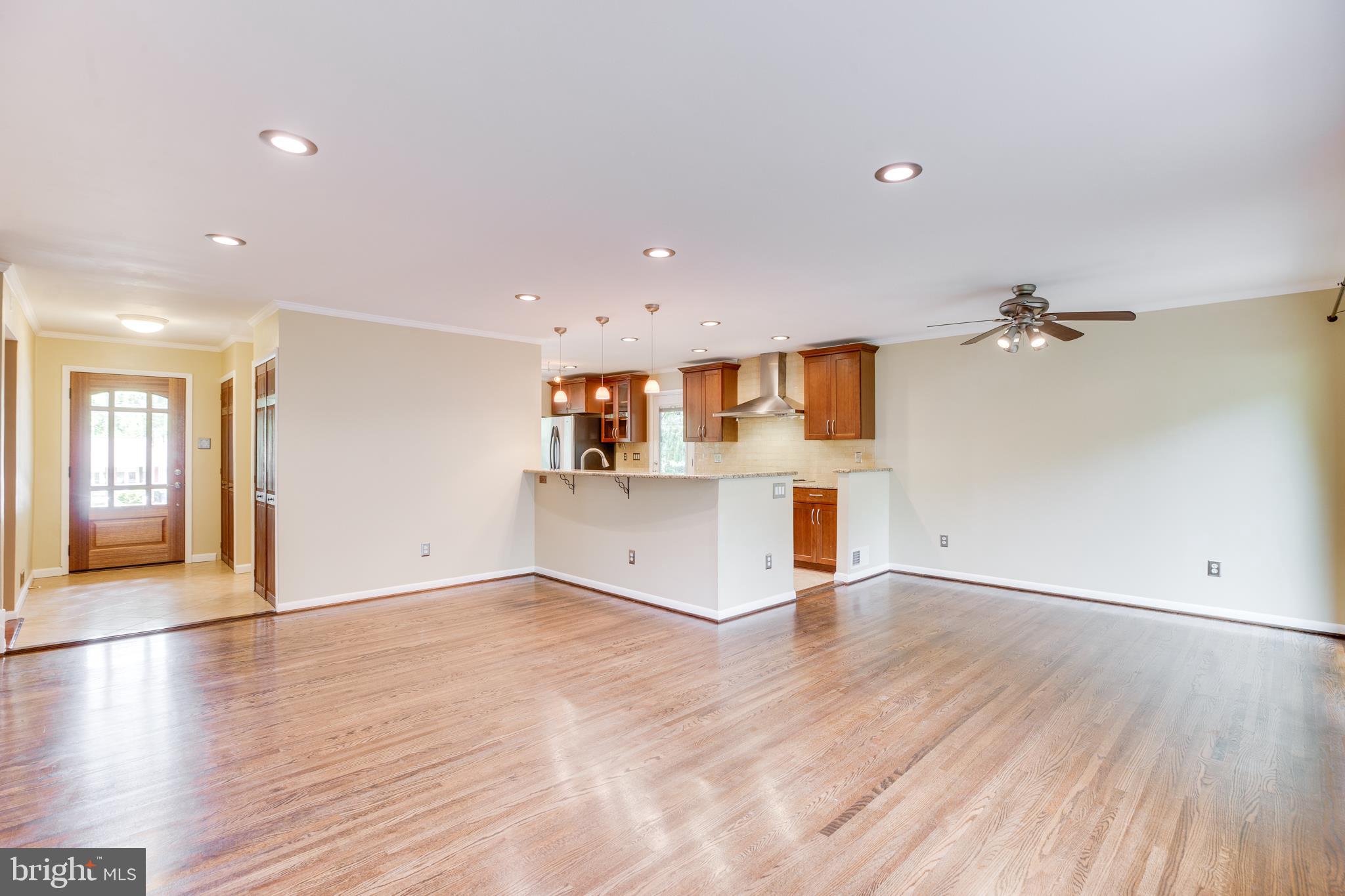 5600 Ravenel Lane Springfield, VA 22151 - Photo 15 of 71 Gallery Image 15