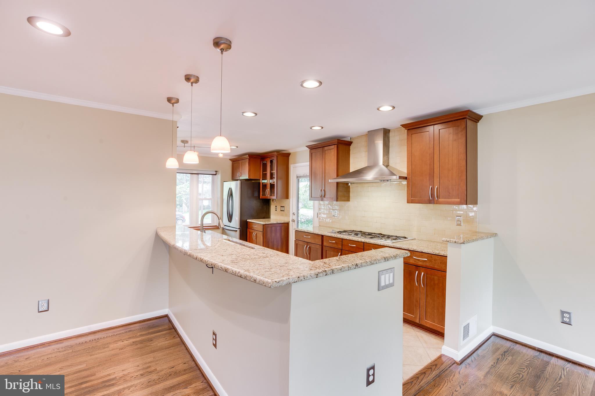 5600 Ravenel Lane Springfield, VA 22151 - Photo 3 of 71 Gallery Image 3