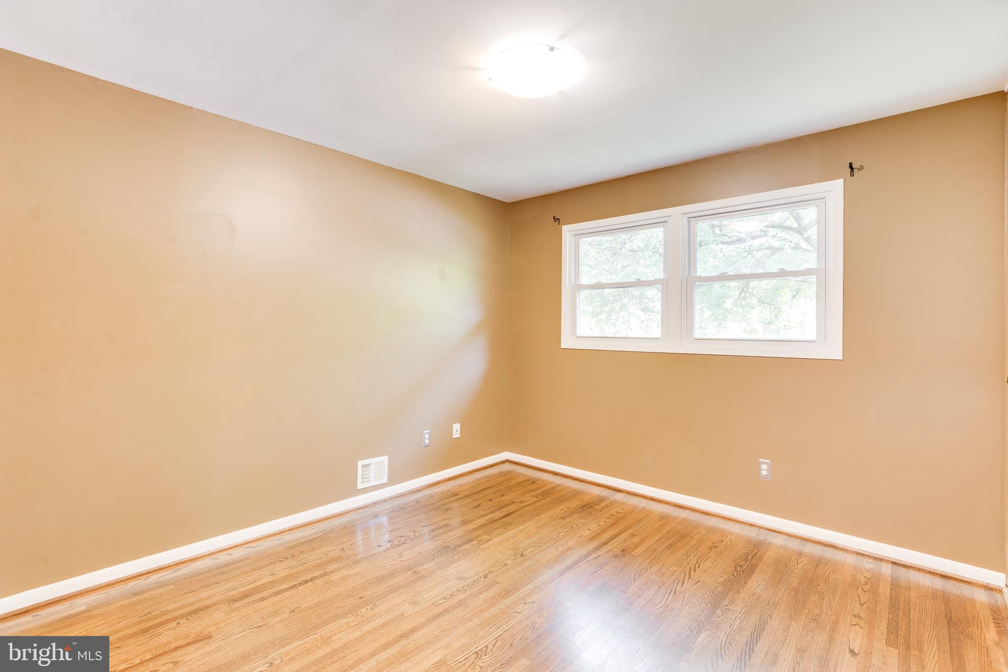 5600 Ravenel Lane Springfield, VA 22151 - Photo 42 of 71 Gallery Image 42
