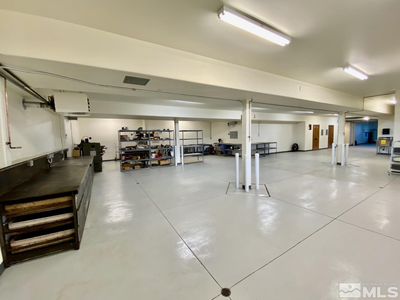 3807 Paradise View Carson City, NV 89703 - Photo 36 of 40 a room with lots of gym equipment