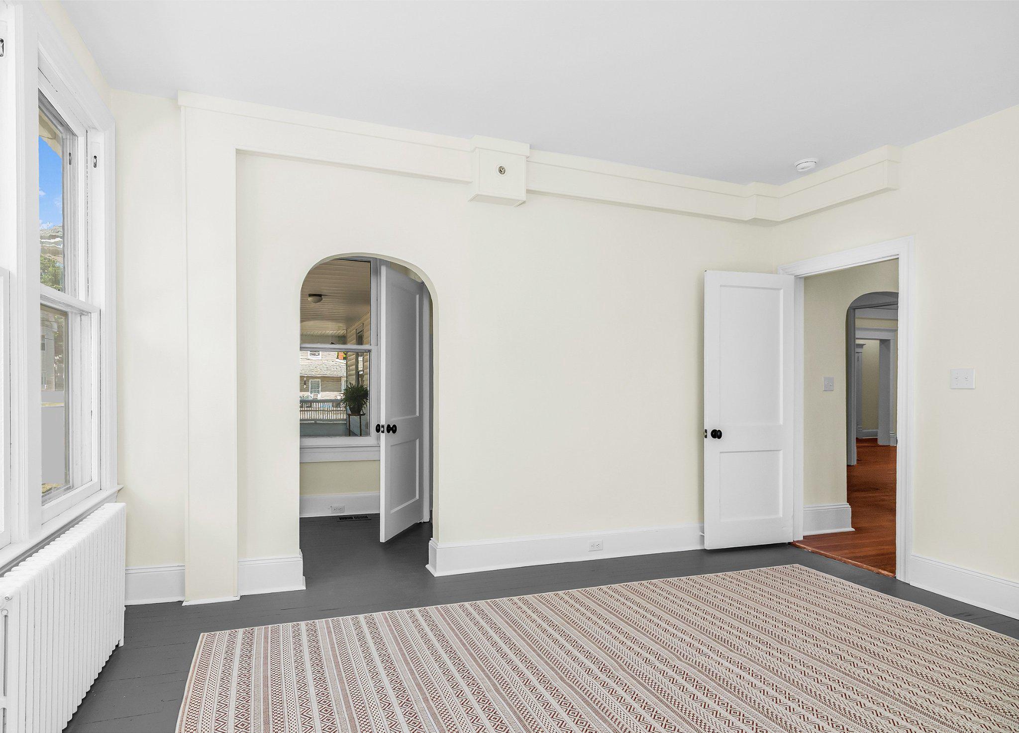 709 Church Street Cambridge, MD 21613 - Photo 19 of 36 Front bedroom closet area
