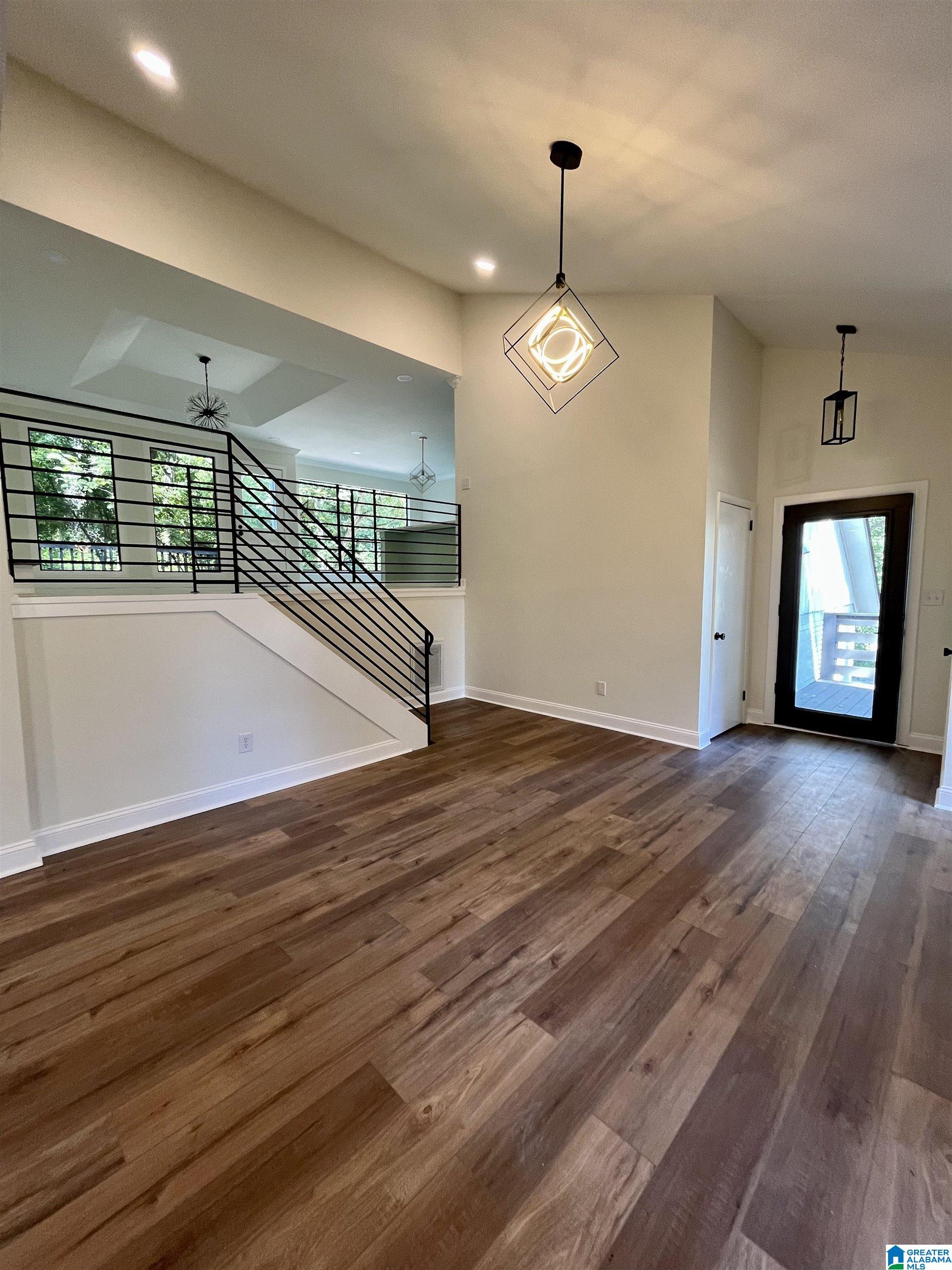 101 White Cap Circle Alabaster, AL 35007 - Photo 5 of 23