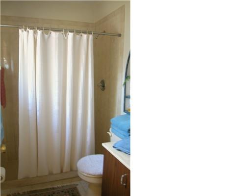 938 Southwest Bay State Road Port St. Lucie, FL 34953 - Photo 8 of 16 Gallery Image 8