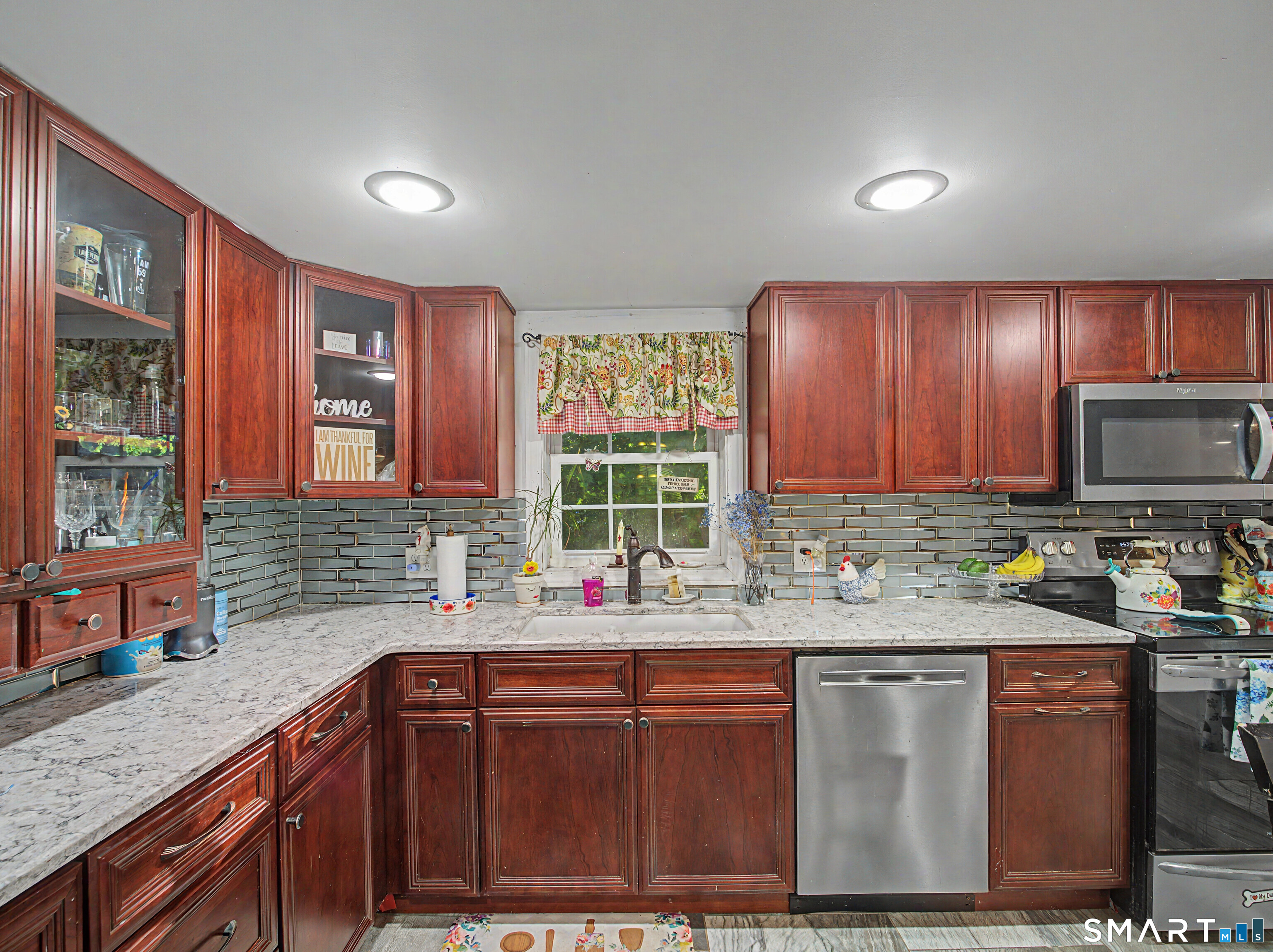 623 North Main Street Killingly, CT 06239 - Photo 10 of 23
