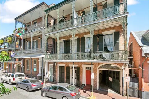 $699,000 | 831 St Louis Street, Unit H, New Orleans, LA 70112