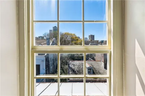 $699,000 | 831 St Louis Street, Unit H, New Orleans, LA 70112