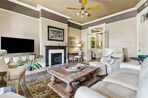 $699,000 | 831 St Louis Street, Unit H, New Orleans, LA 70112