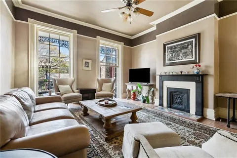 $699,000 | 831 St Louis Street, Unit H, New Orleans, LA 70112