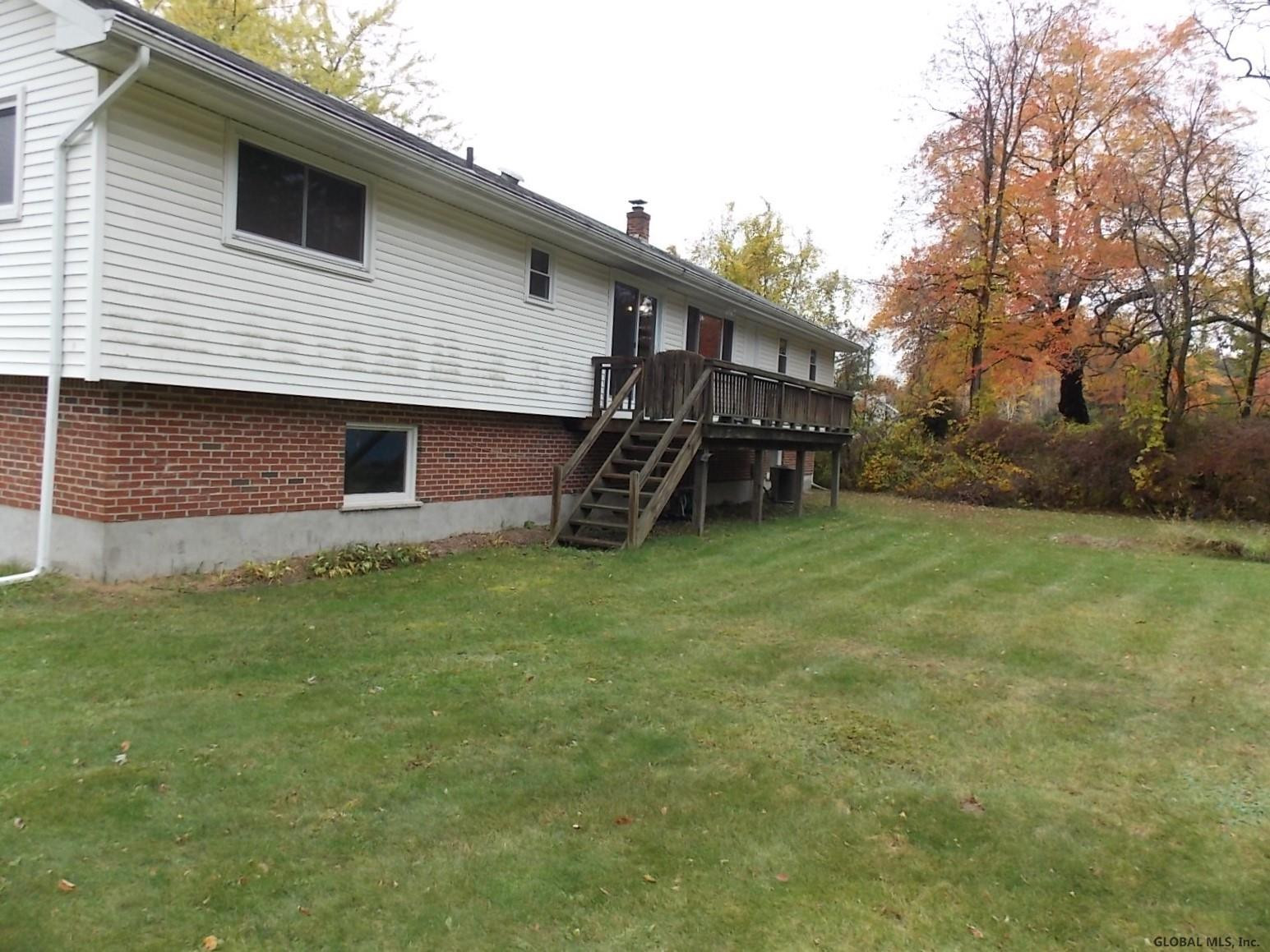 51 Werner Road Halfmoon, NY 12065 - Photo 18 of 23 Photo 18