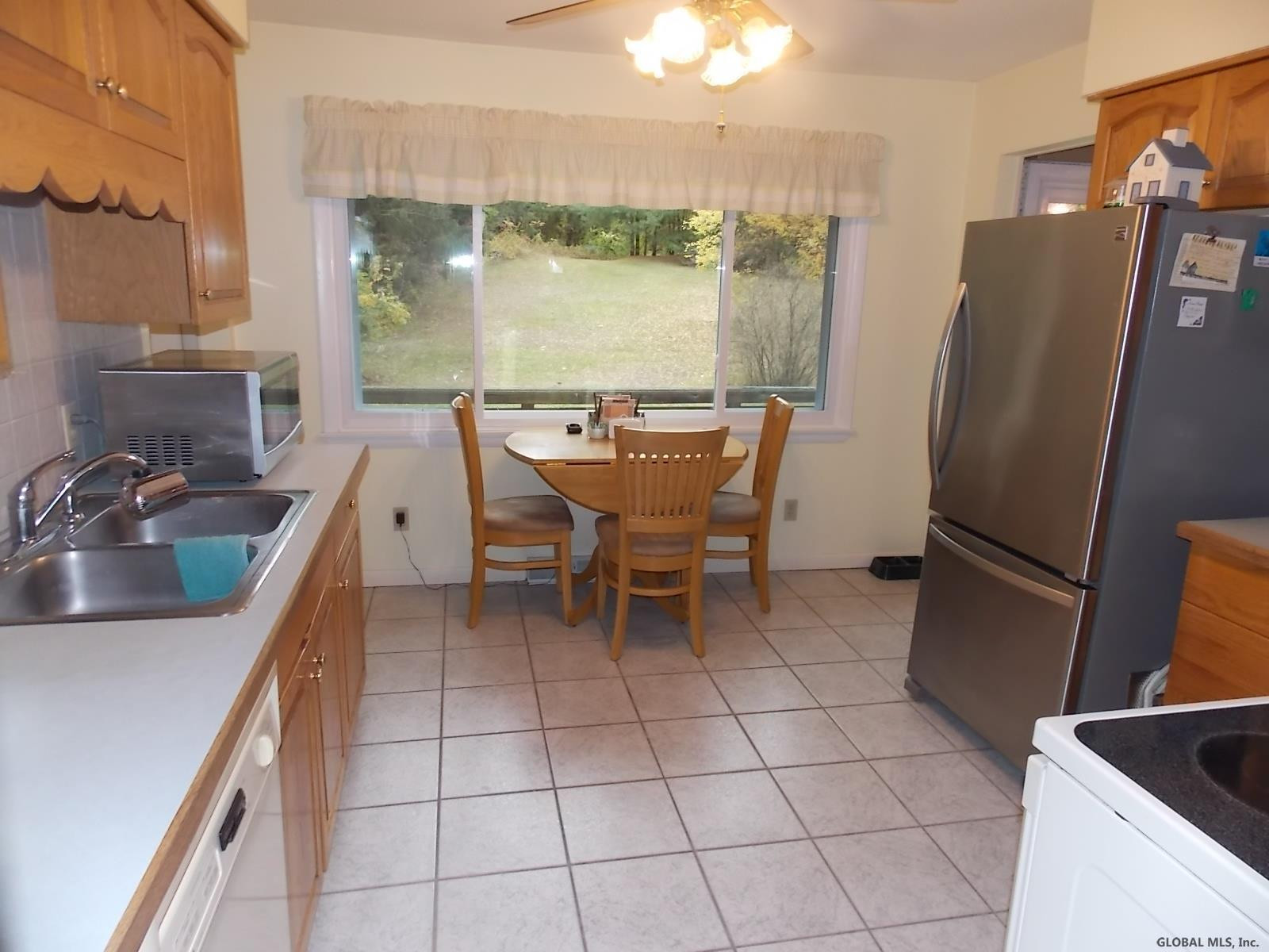 51 Werner Road Halfmoon, NY 12065 - Photo 6 of 23 Photo 6