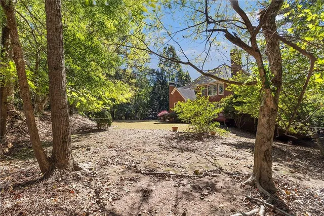 $1,300,000 | 345 Lake Bend Court, Alpharetta, GA 30004