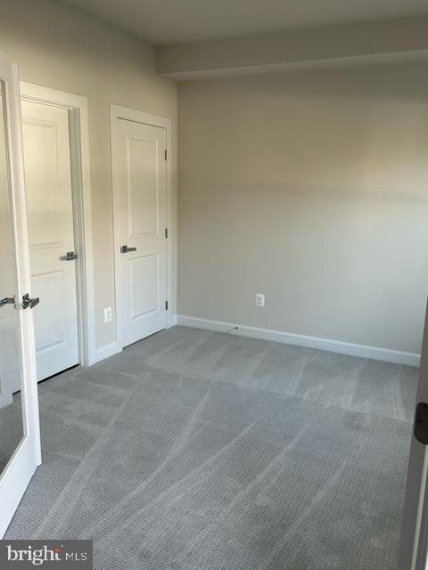 814 South Greenbrier Street Arlington, VA 22204 - Photo 3 of 27 a view of an empty room