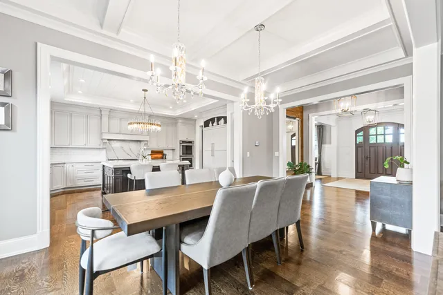 $2,400,000 | 39W162 Longmeadow Lane, St. Charles, IL 60175