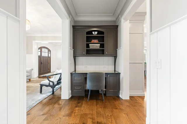 $2,400,000 | 39W162 Longmeadow Lane, St. Charles, IL 60175