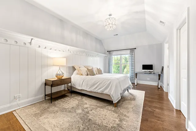 $2,400,000 | 39W162 Longmeadow Lane, St. Charles, IL 60175