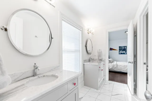 $2,400,000 | 39W162 Longmeadow Lane, St. Charles, IL 60175