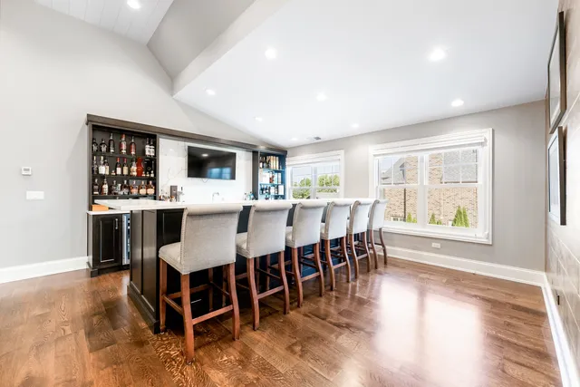 $2,400,000 | 39W162 Longmeadow Lane, St. Charles, IL 60175