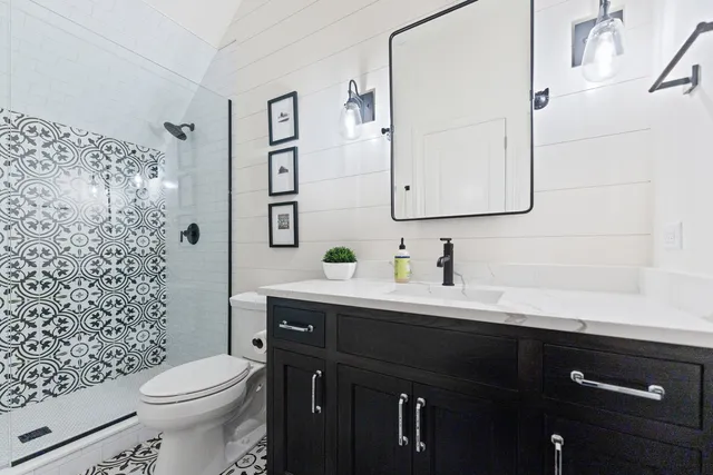 $2,400,000 | 39W162 Longmeadow Lane, St. Charles, IL 60175